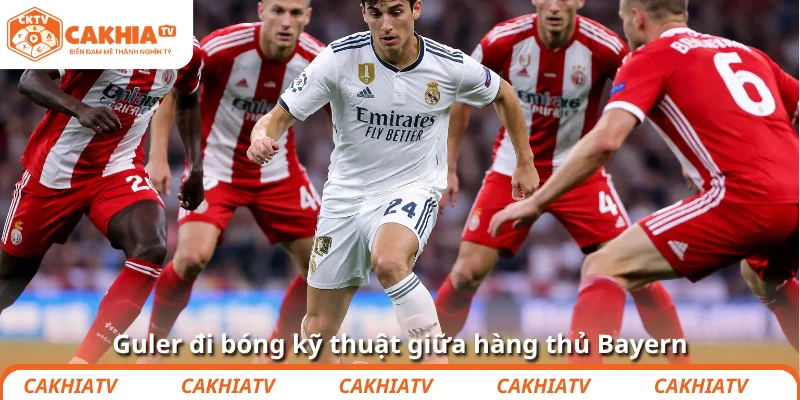 Guler đi bóng kỹ thuật giữa hàng thủ Bayern